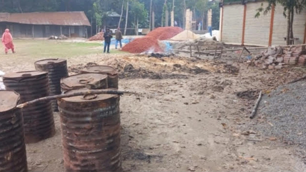 ঠিকাদারির মালামাল