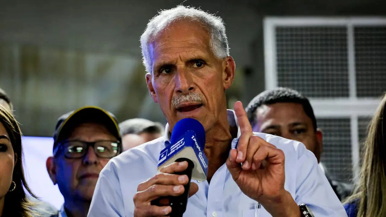 ফিলিস্তিনি বংশোদ্ভূত নাসরি আফসুরা