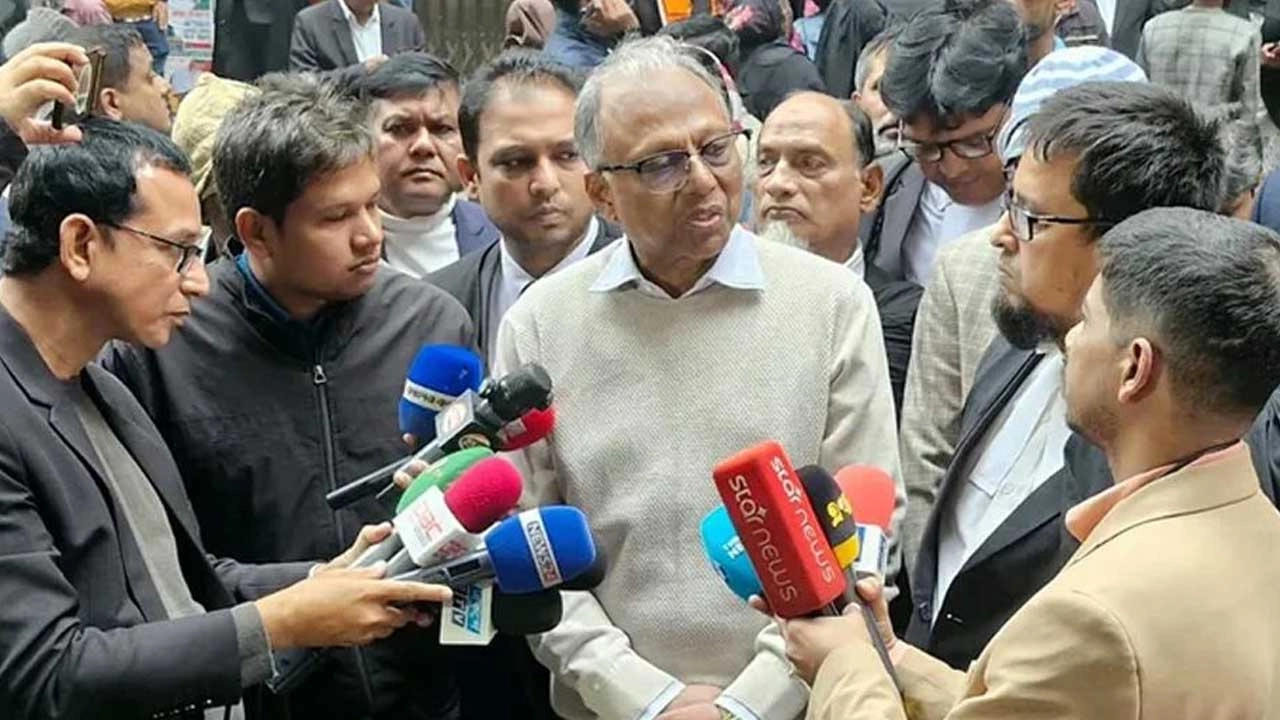 আমার দেশ পত্রিকার সম্পাদক মাহমুদুর রহমান