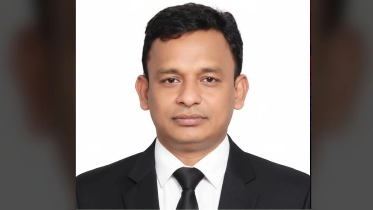 সাবেক মেয়র আশরাফুল আলম শিমুল। 