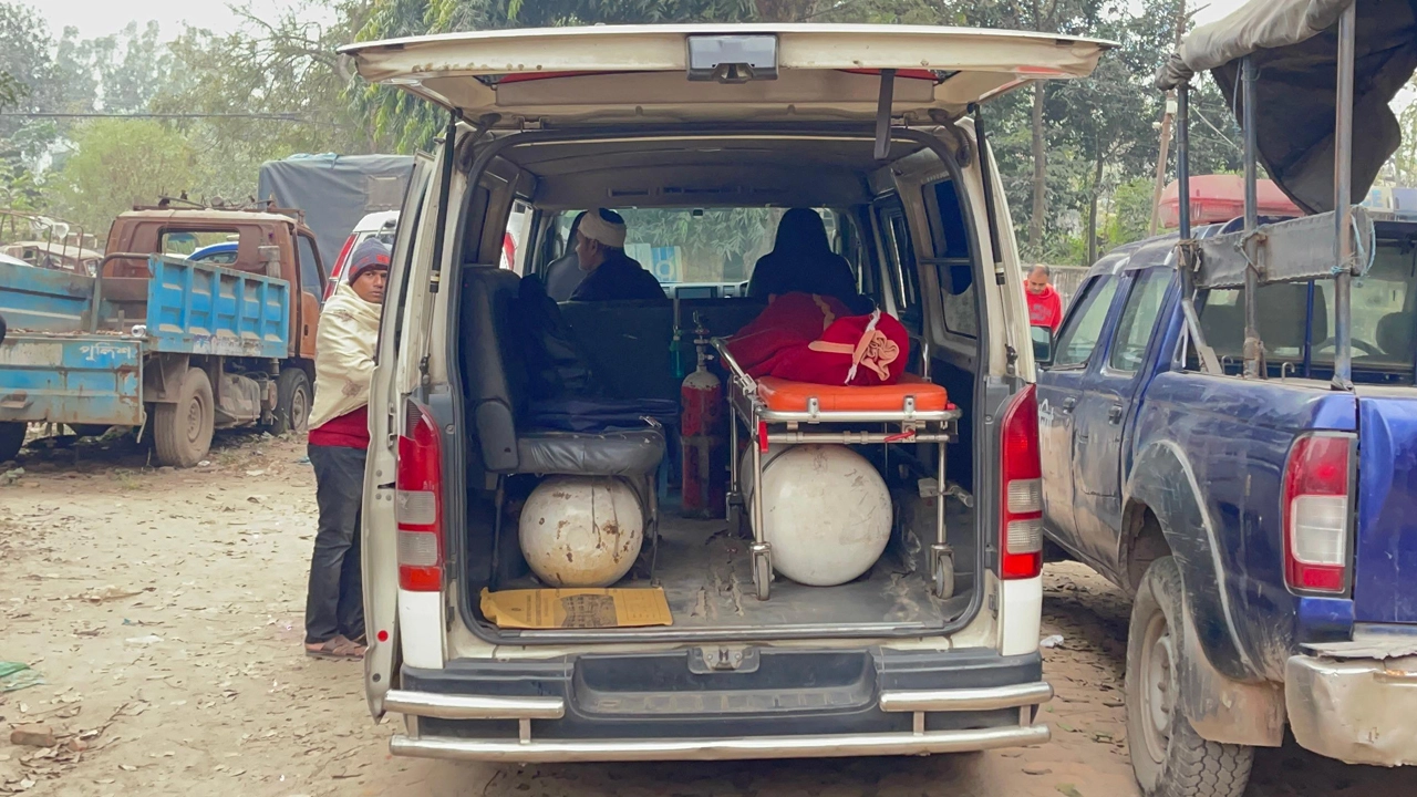 জমি সংক্রান্ত বিরোধের জেরে আব্দুল মান্নান (৬০) নামের এক বৃদ্ধকে পিটিয়ে হত্যা