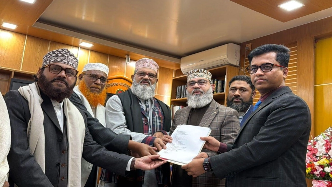 সাঈদীর দুই ছেলের মনোনয়ন জমা