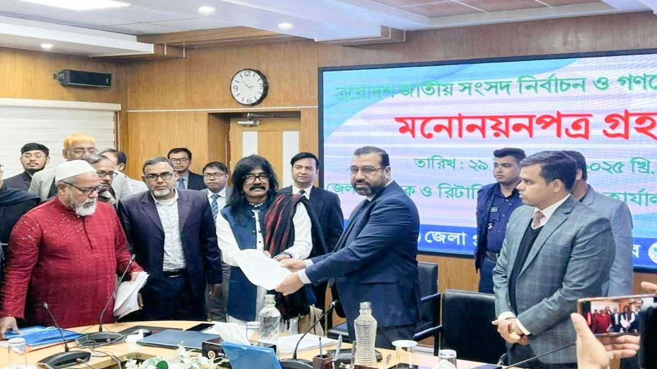 মেহেরপুরে বিএনপির ৩ বিদ্রোহীসহ ১২ প্রার্থীর মনোনয়নপত্র দাখিল