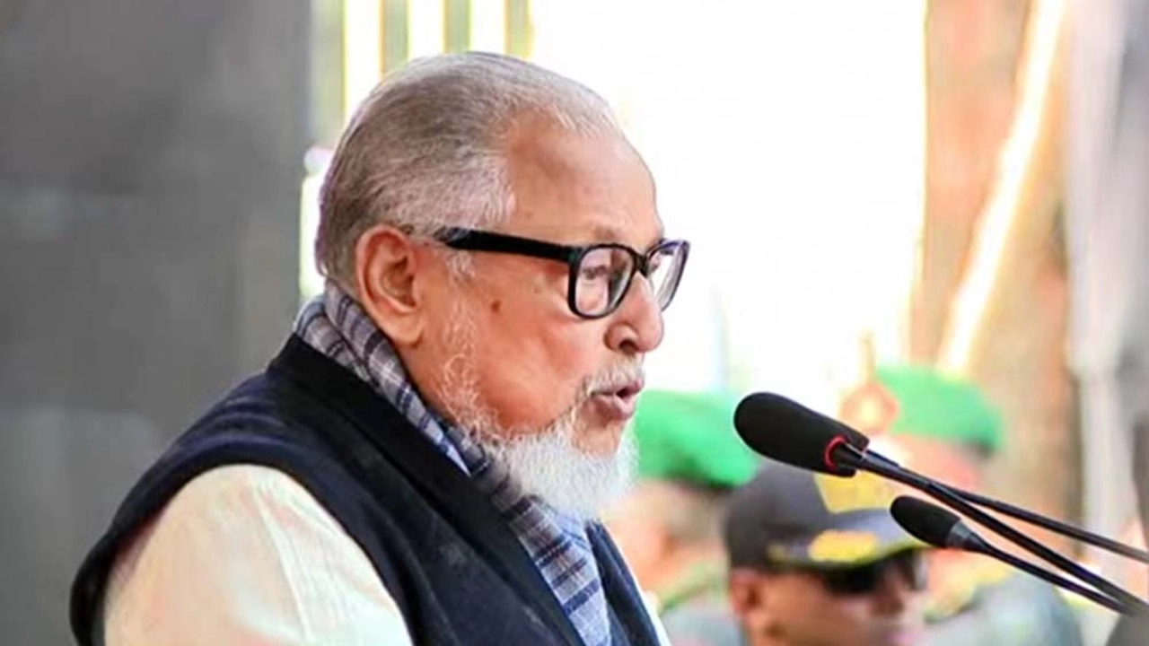 বিএনপির স্থায়ী কমিটির সদস্য নজরুল ইসলাম খান