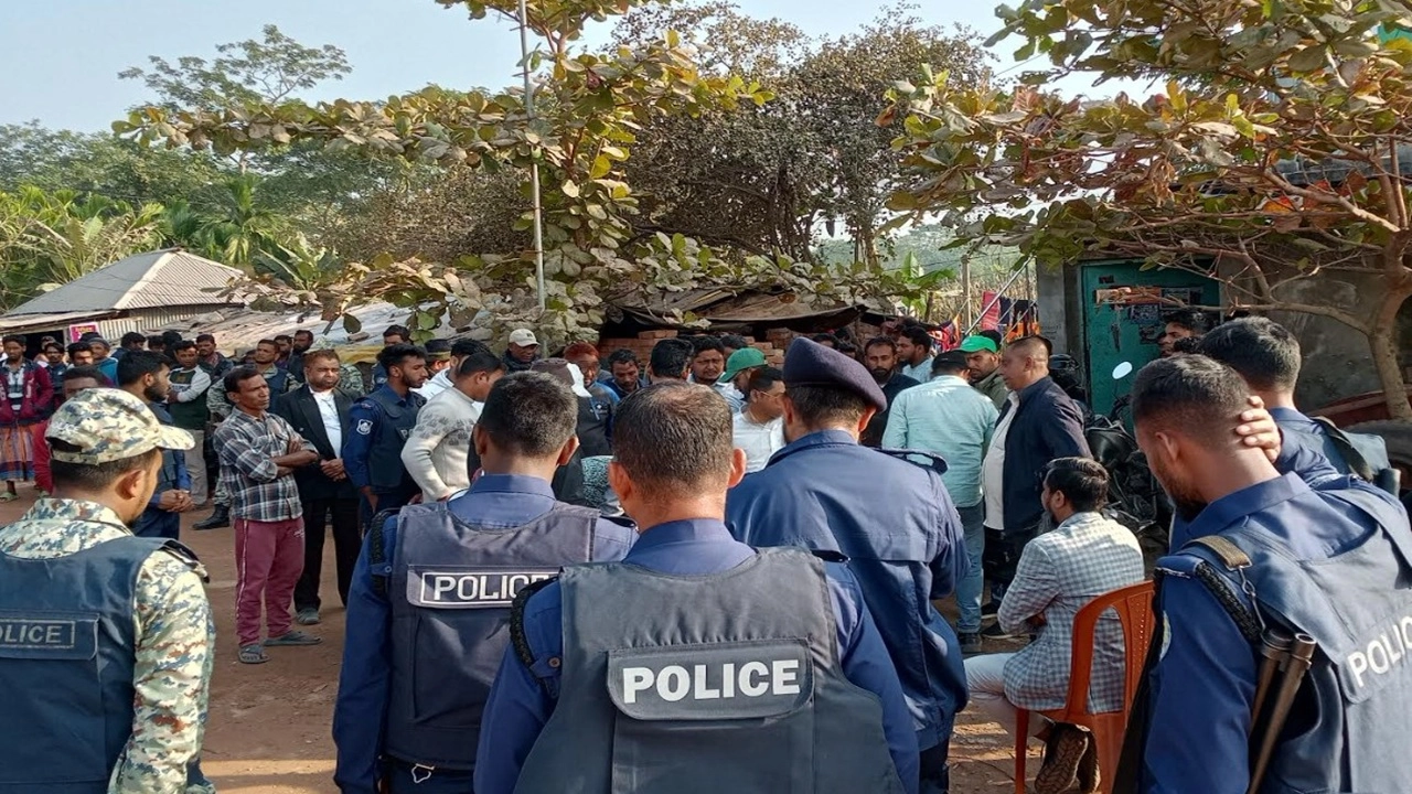 বাবুগঞ্জে ৪ ইটভাটাকে জরিমানা