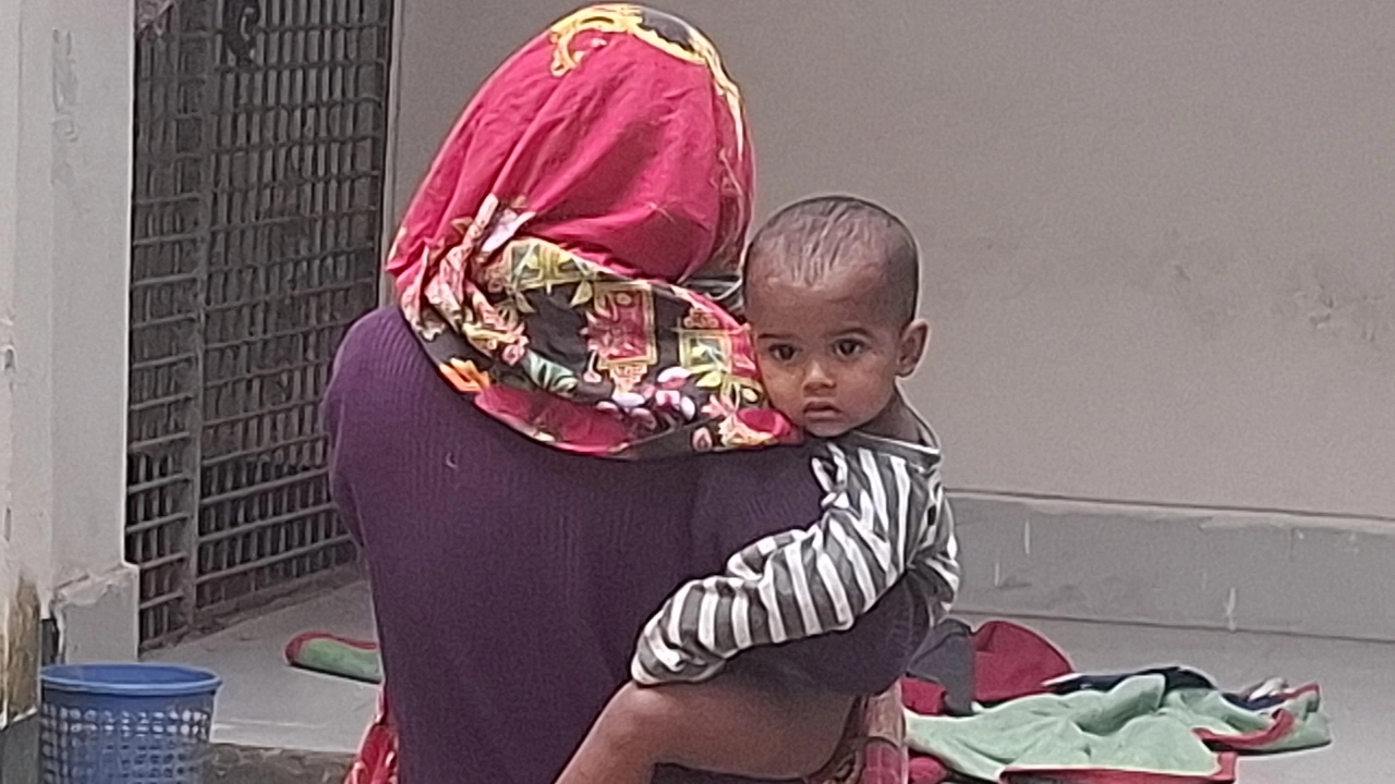 আট মাস বয়সী শিশুকে মাত্র সাত ঘণ্টার মধ্যে উদ্ধার করেছে পুলিশ