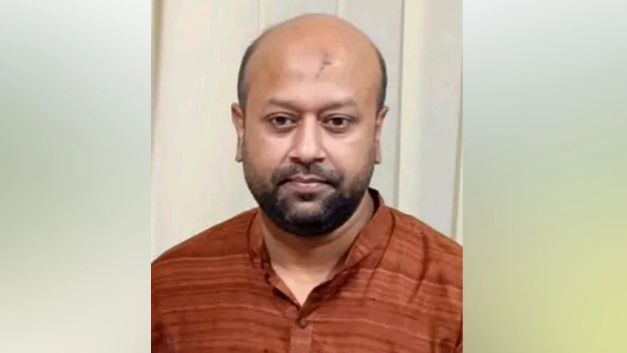 ব্যারিস্টার আসাদুজ্জামান ফুয়াদ