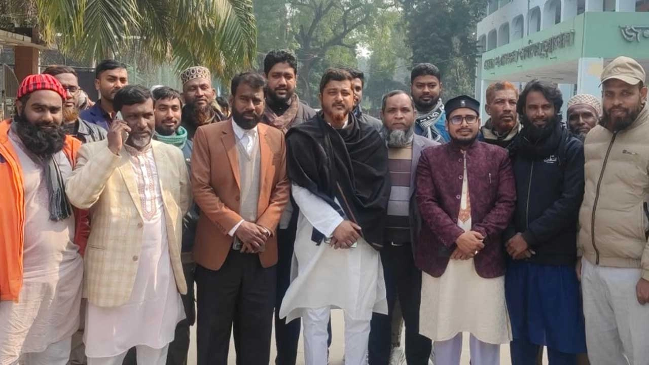 চুয়াডাঙ্গা-১ আসনে ৬ জন প্রার্থীর মধ্যে ৫ জন প্রার্থীই ১১ দলীয় জোটের অন্তর্ভুক্ত