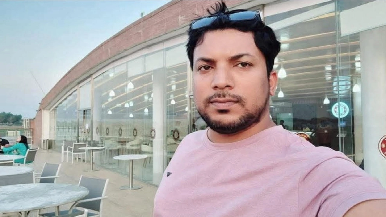 নিহত মনি চক্রবর্তী