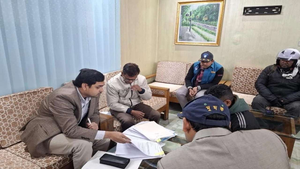 দুদকের অভিযান