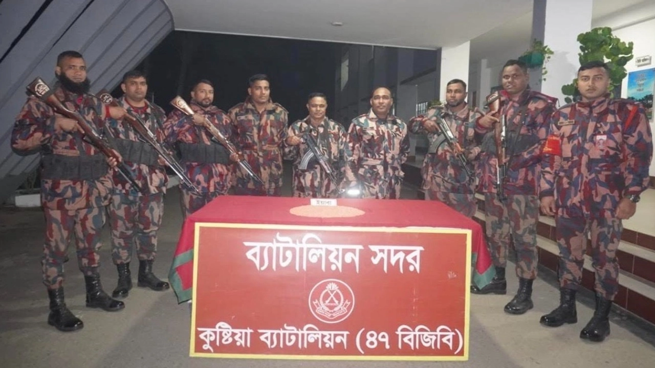 কুষ্টিয়ায় যাত্রীবাহী বাসের মিললো ইয়াবা