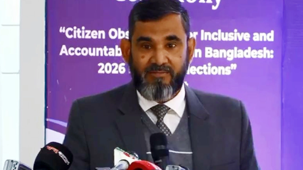 নির্বাচন কমিশনার (ইসি) আবুল ফজল মো. সানাউল্লাহ