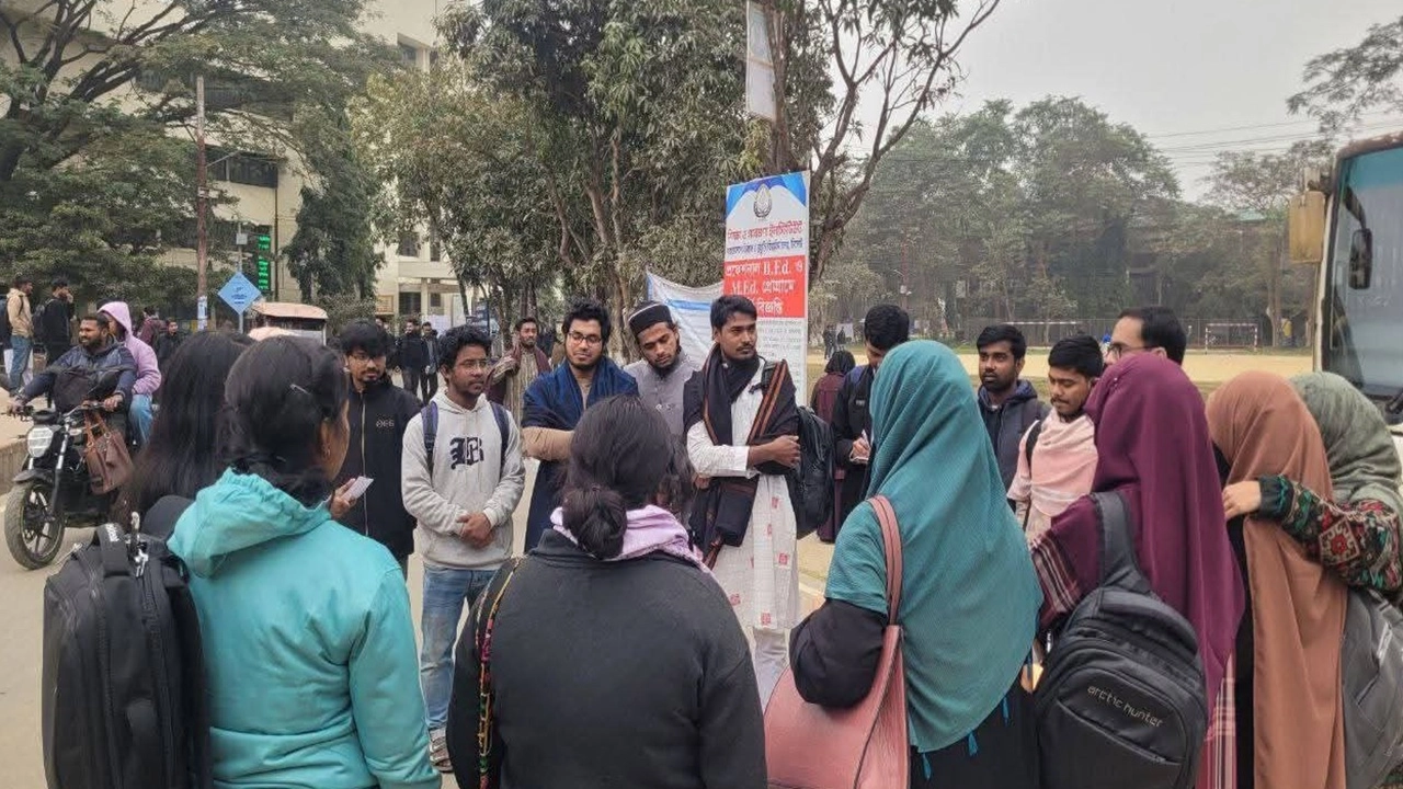 শাকসু নির্বাচনের প্রচারণা চলছে