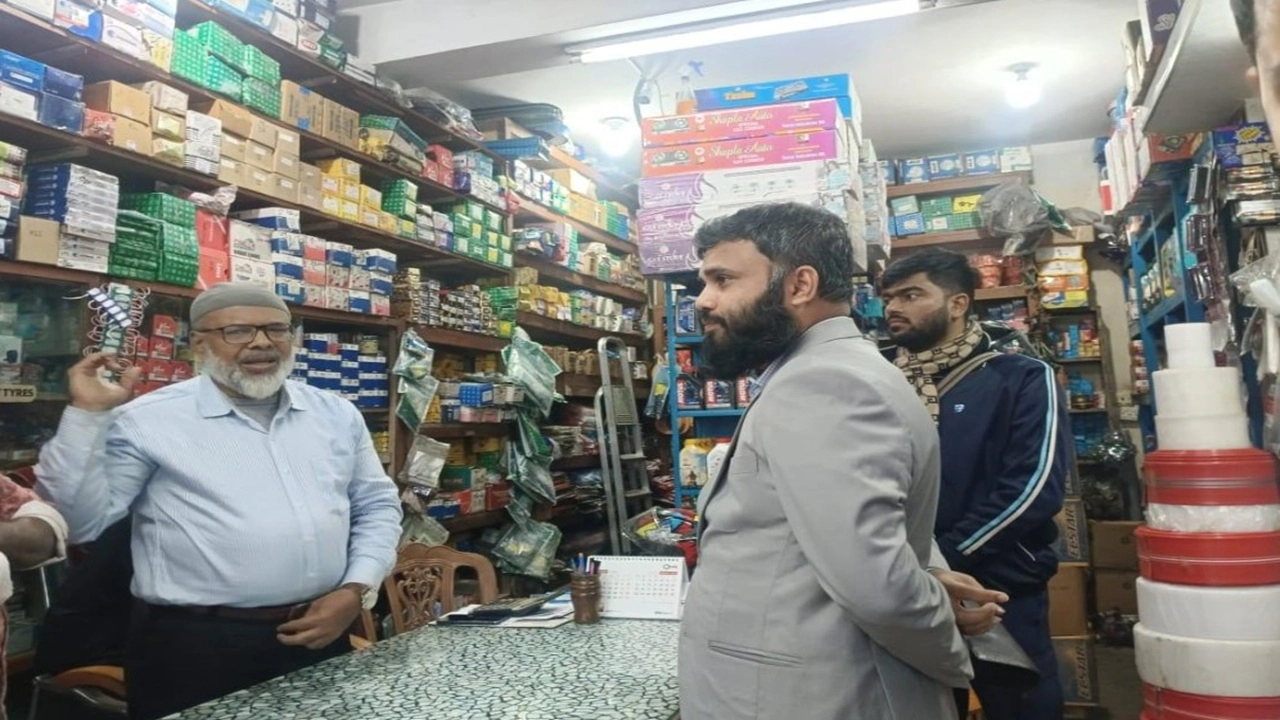 ফটিকছড়িতে অতিরিক্ত দামে এলপিজি বিক্রি