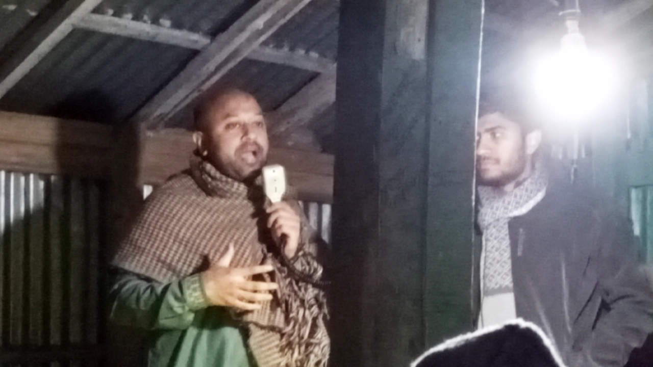 কর্মী সভায় ব্যারিস্টার আসাদুজ্জামান ফুয়াদ