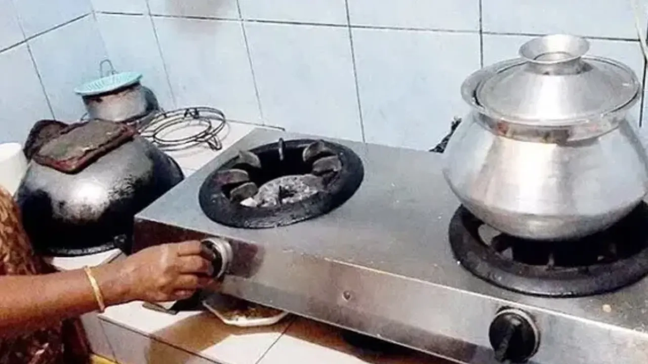 গ্যাস সংকটে রাজধানীতে রান্না বন্ধ হওয়ার উপক্রম