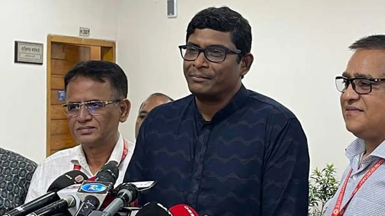 জাতীয় পার্টির (একাংশ) মহাসচিব ব্যারিস্টার শামীম হায়দার পাটোয়ারী