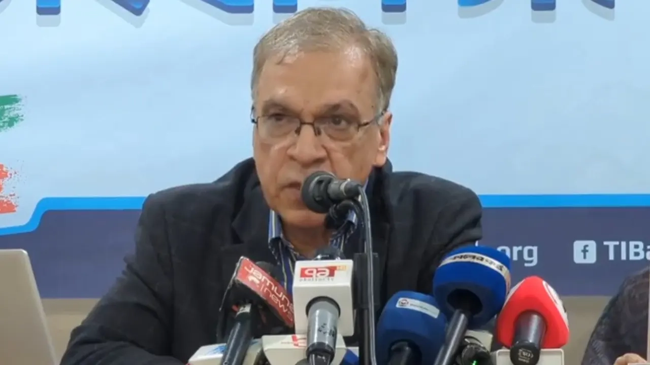 সংস্থাটির নির্বাহী পরিচালক ড. ইফতেখারুজ্জামান