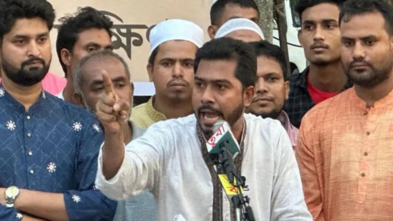 গণঅধিকার পরিষদের সভাপতি ও ডাকসুর সাবেক ভিপি নুরুল হক নুর। ছবি: সংগৃহীত