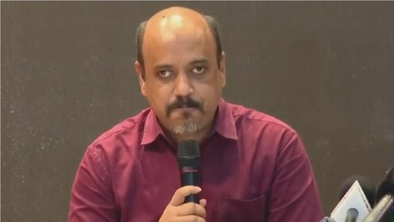 প্রধান উপদেষ্টার উপ-প্রেস সচিব আবুল কালাম আজাদ