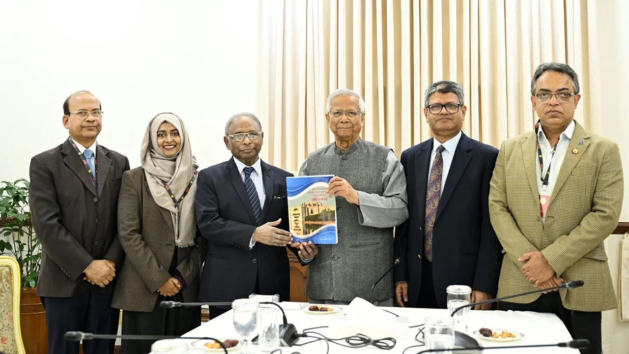 রাষ্ট্রীয় অতিথি ভবন যমুনায় প্রধান উপদেষ্টা