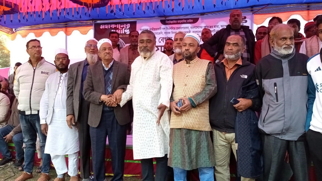 বাবুগঞ্জে জাপা ও আ’লীগের নেতাকর্মীদের বিএনপিতে যোগদান