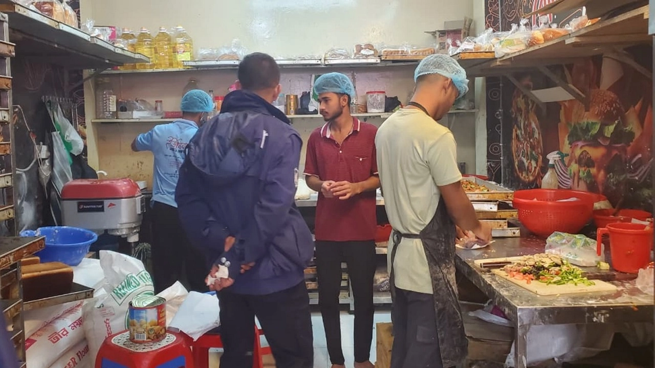 ভ্রাম্যমাণ আদালতের অভিযান