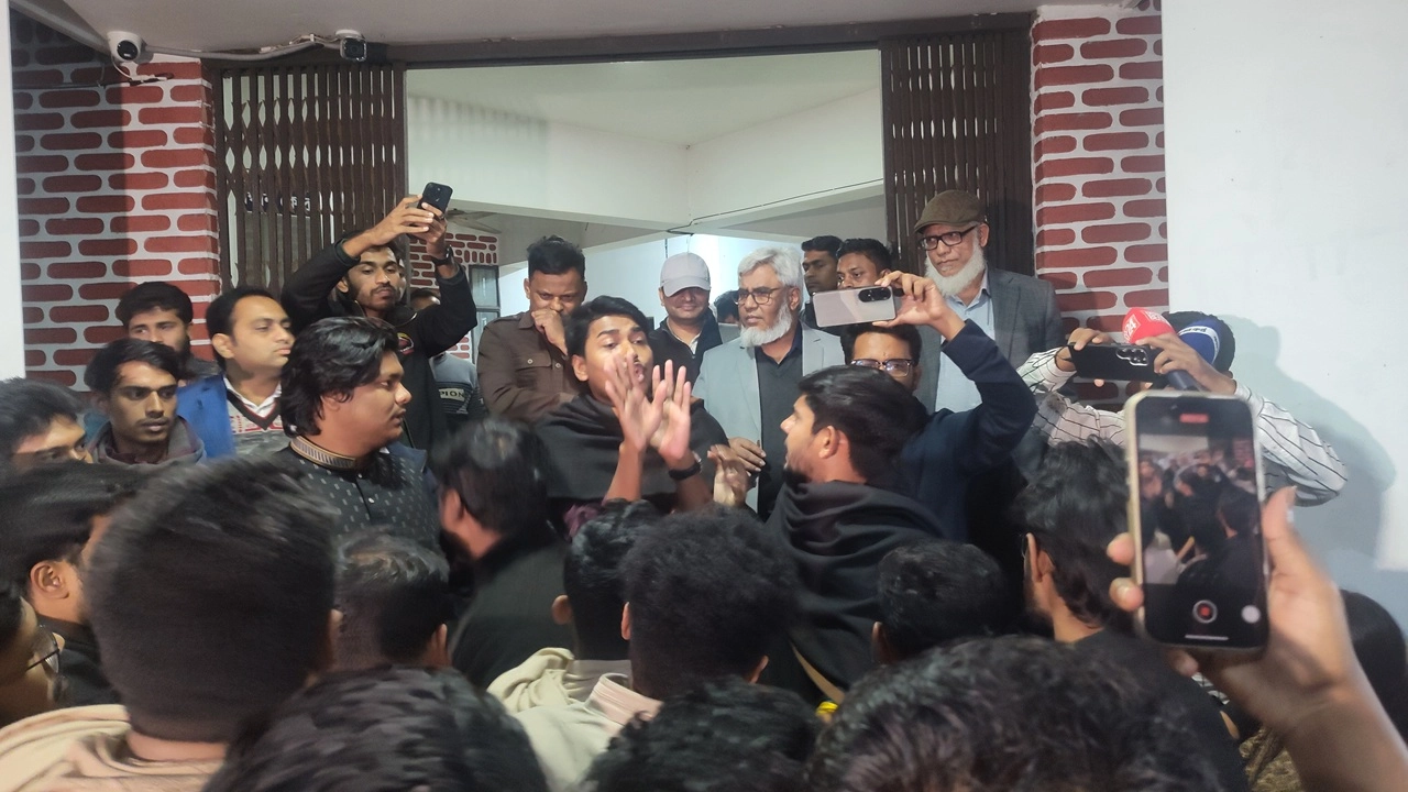 শিক্ষার্থীদের বিক্ষোভ