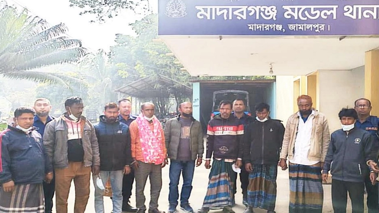 যুবদল নেতাসহ ৯ জুয়াড়ি আটক