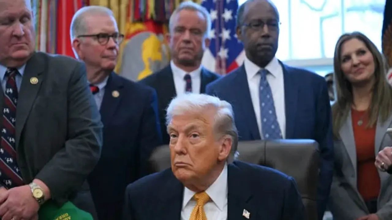 যুক্তরাষ্ট্রের প্রেসিডেন্ট ডোনাল্ড ট্রাম্প