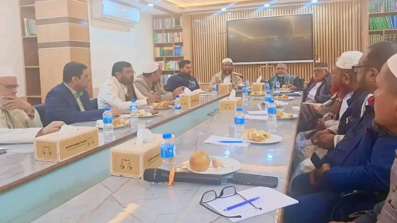 জামায়াতের কেন্দ্রীয় কার্যালয়ে সমমনা দলগুলোর শীর্ষ নেতাদের বৈঠক