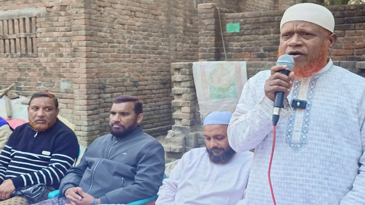 জামায়াতে ইসলামীর প্রার্থী ও ঢাকা দক্ষিণ মহানগরীর আমির নুরুল ইসলাম বুলবুল