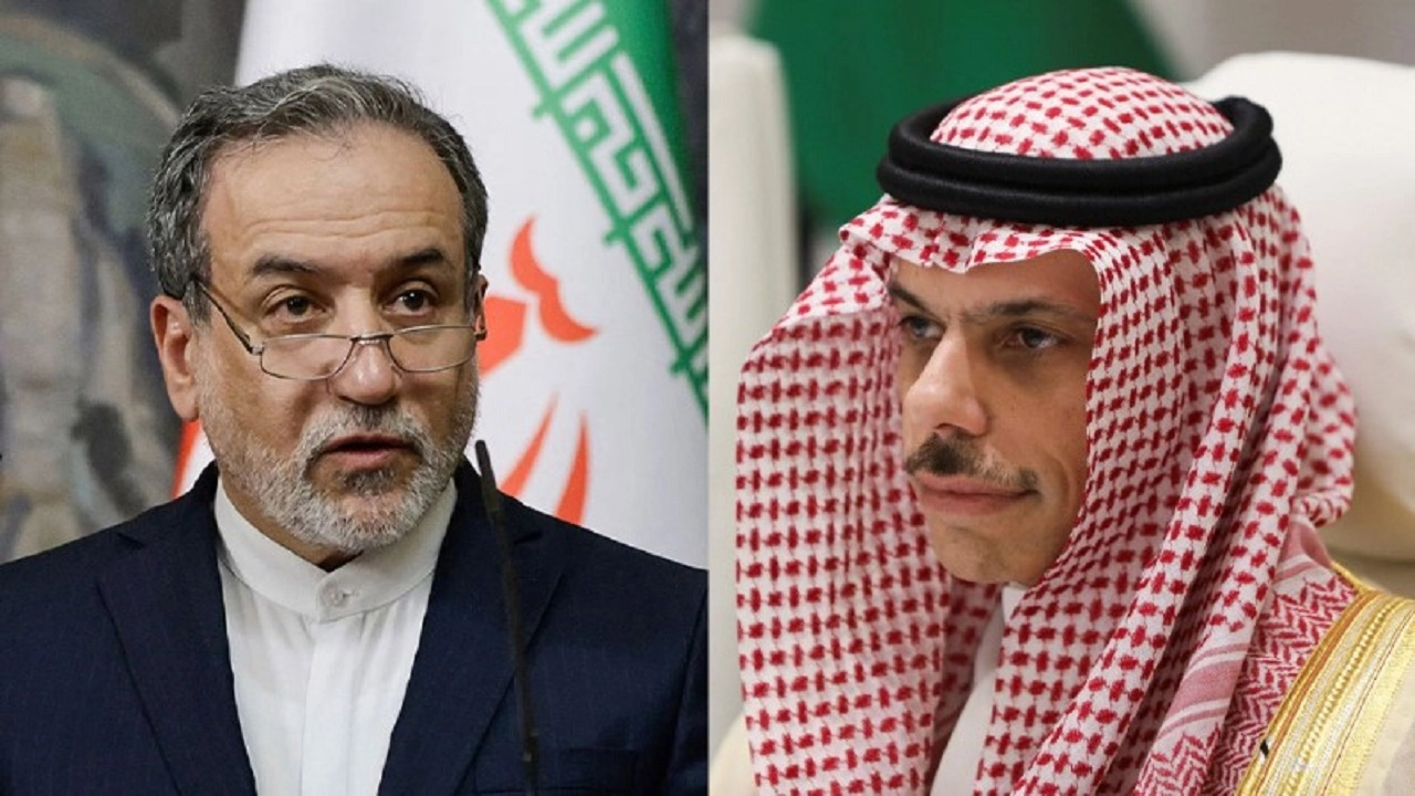 ইরানের পররাষ্ট্রমন্ত্রী আব্বাস আরাগচি ও সৌদি পররাষ্ট্রমন্ত্রী প্রিন্স ফয়সাল বিন ফারহান আল সৌদ। ফাইল ছবি : রয়টার্স