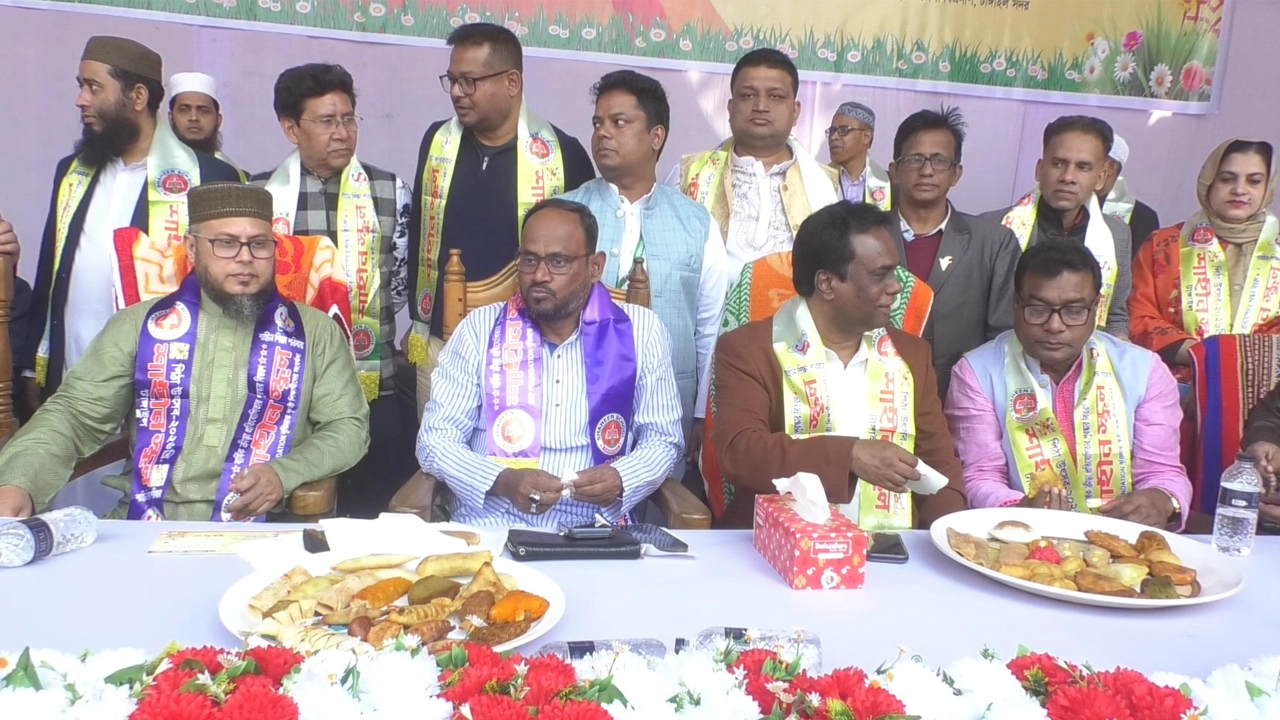 অনুষ্ঠানে প্রধান অতিথি ছিলেন বিএনপির প্রচার সম্পাদক সুলতান সালাউদ্দিন টুকু