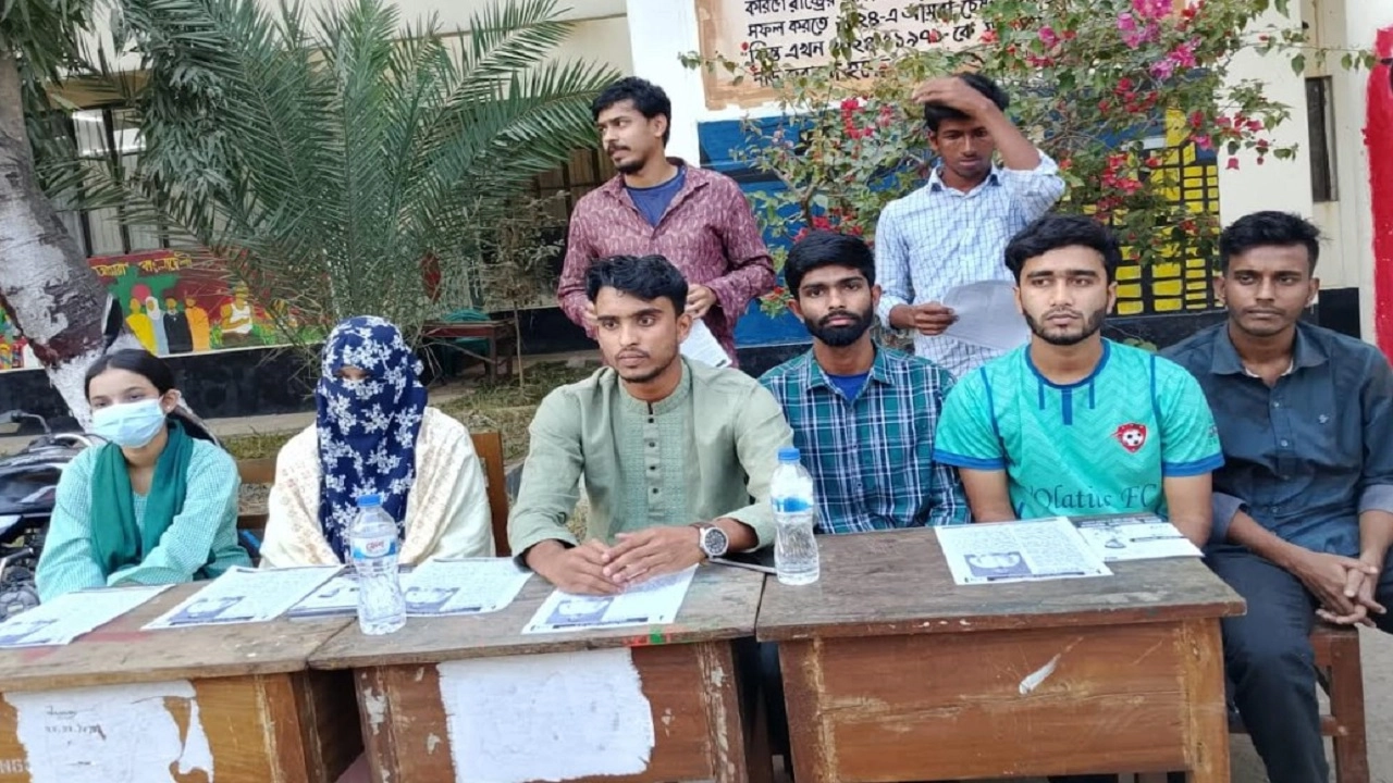 শাকসু নির্বাচনে ছাত্রদলের বিদ্রোহী প্রার্থীর ইশতেহার ঘোষণা