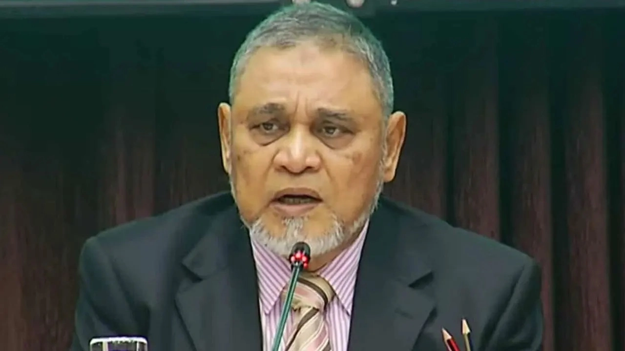 প্রধান নির্বাচন কমিশনার (সিইসি) এ এম এম নাসির উদ্দিন