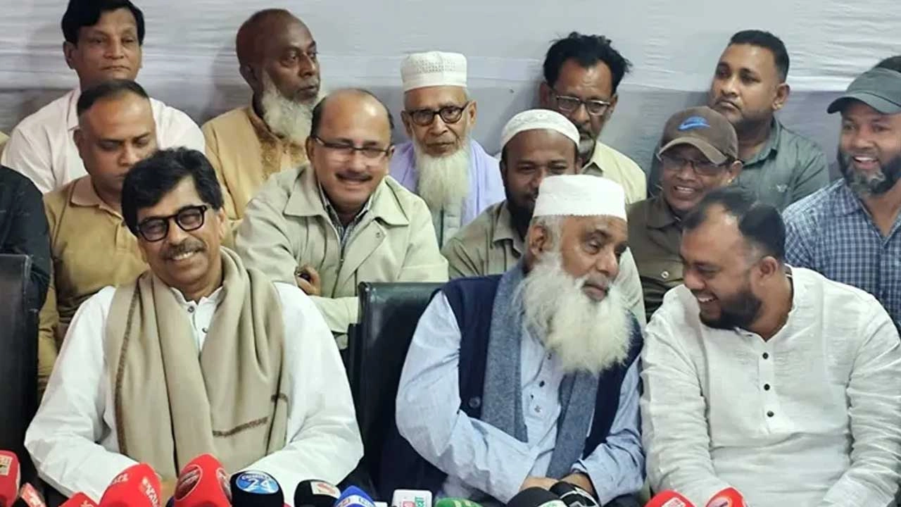 স্বতন্ত্র প্রার্থী হিসেবে নির্বাচনে না যাওয়ার সিদ্ধান্ত নিয়েছেন বিএনপির নেতা মোহাম্মদ আমিন উর রশিদ ইয়াছিন