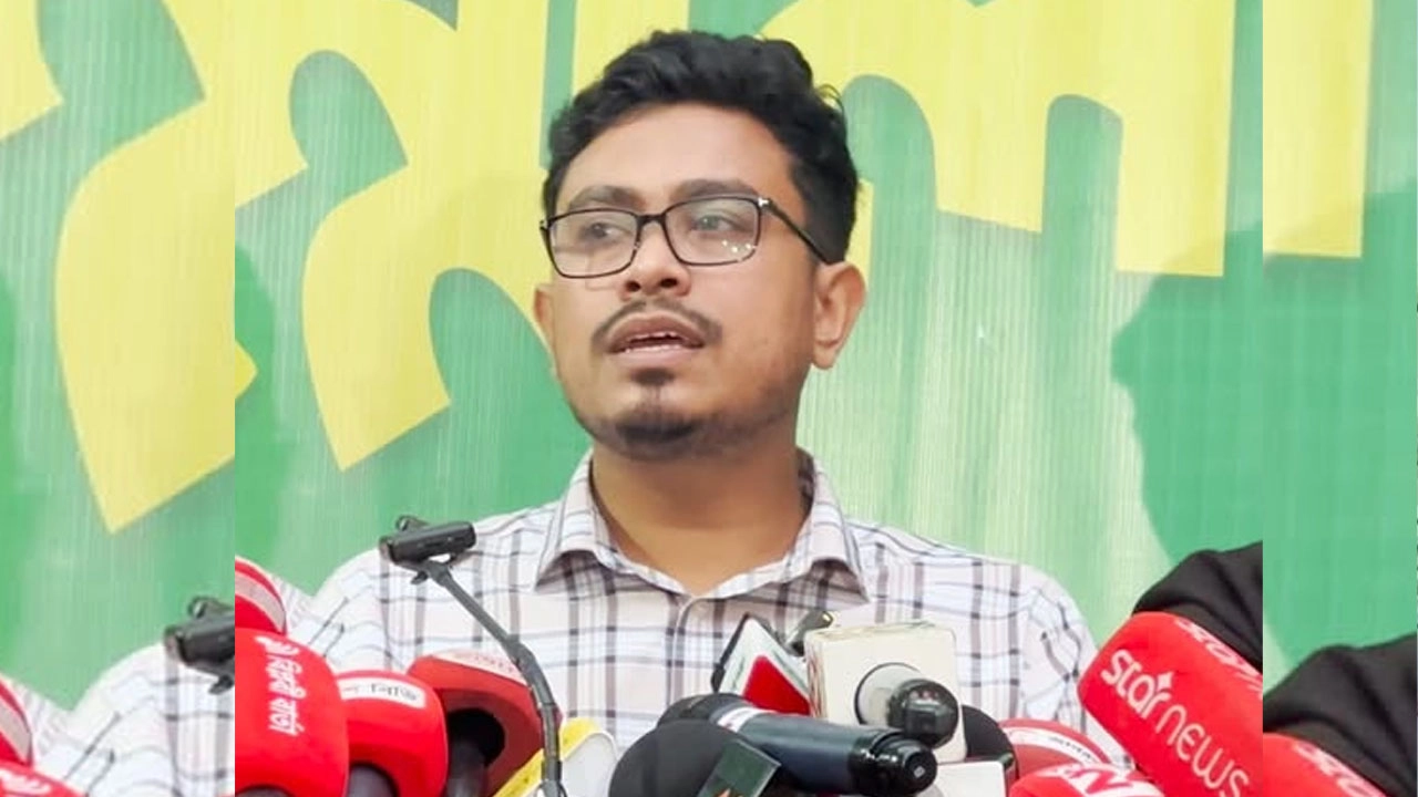 ঢাকা বিশ্ববিদ্যালয় ছাত্র সংসদ নির্বাচনে (ডাকসু) ভিপি আবু সাদিক কায়েম