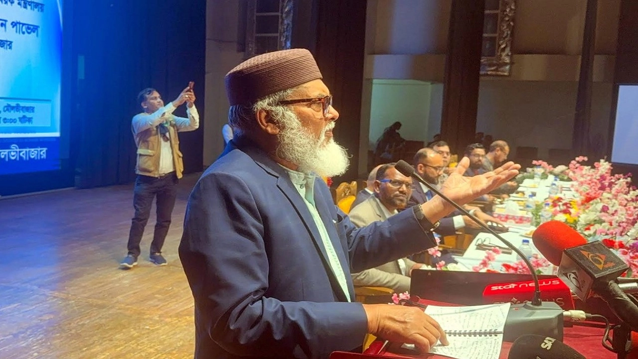 ধর্ম উপদেষ্টা ড. আ ফ ম খালিদ হোসেন