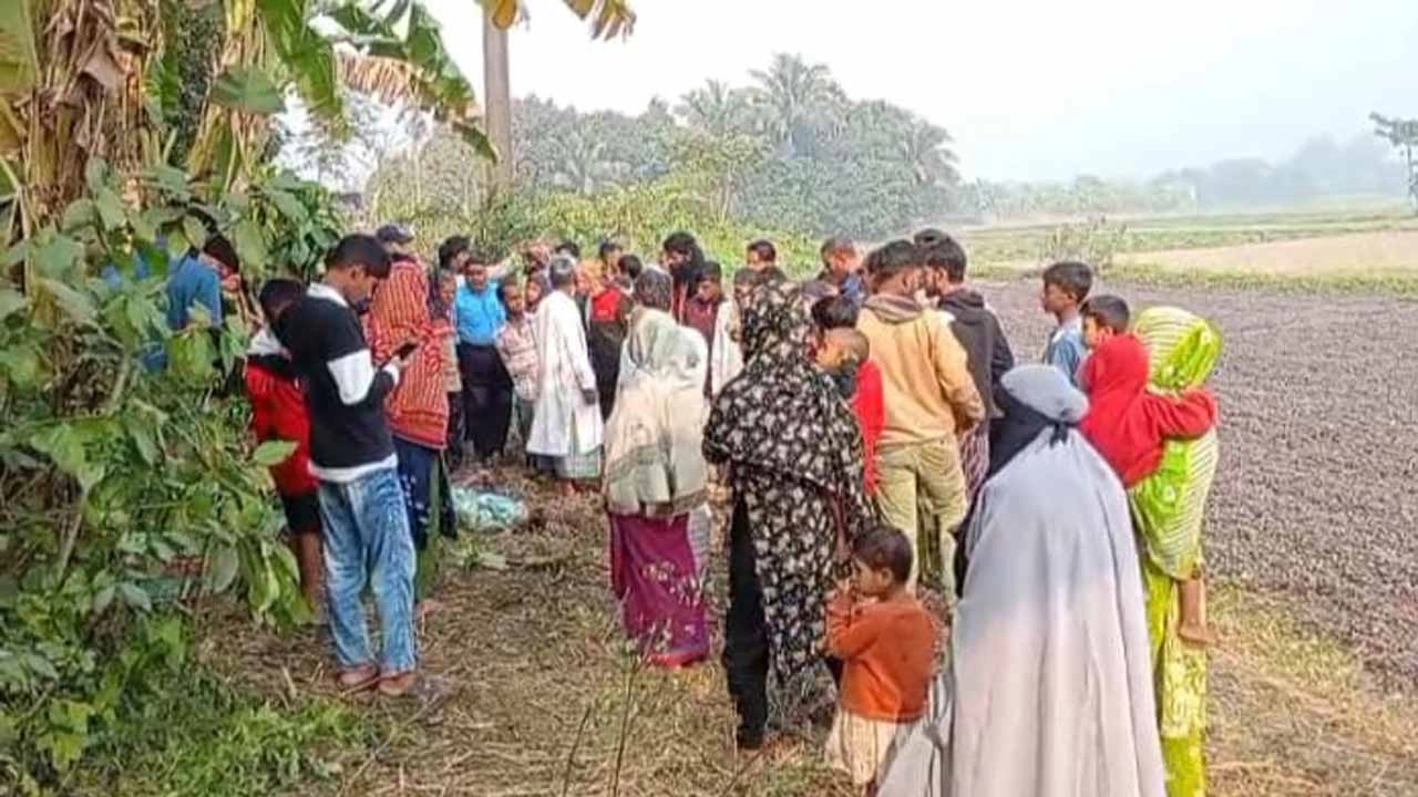 অটোচালকের স্কসটেপ মোড়ানো মরদেহ উদ্ধার