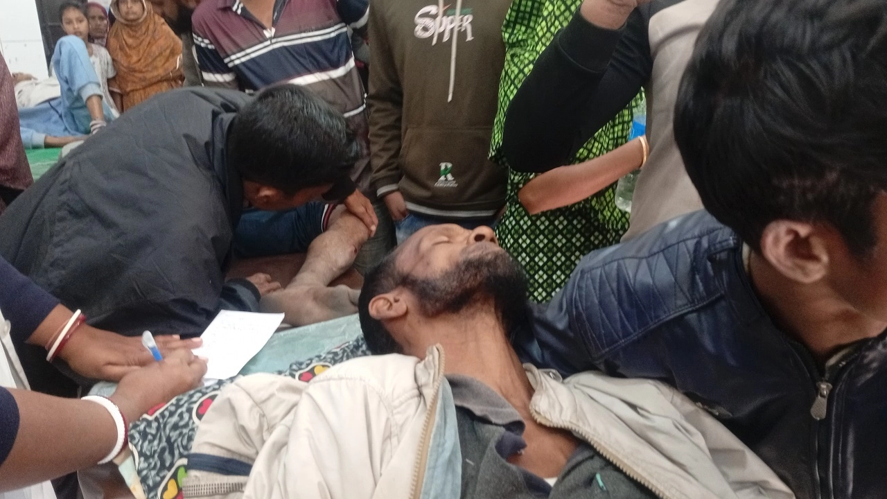 হামলায় আহত