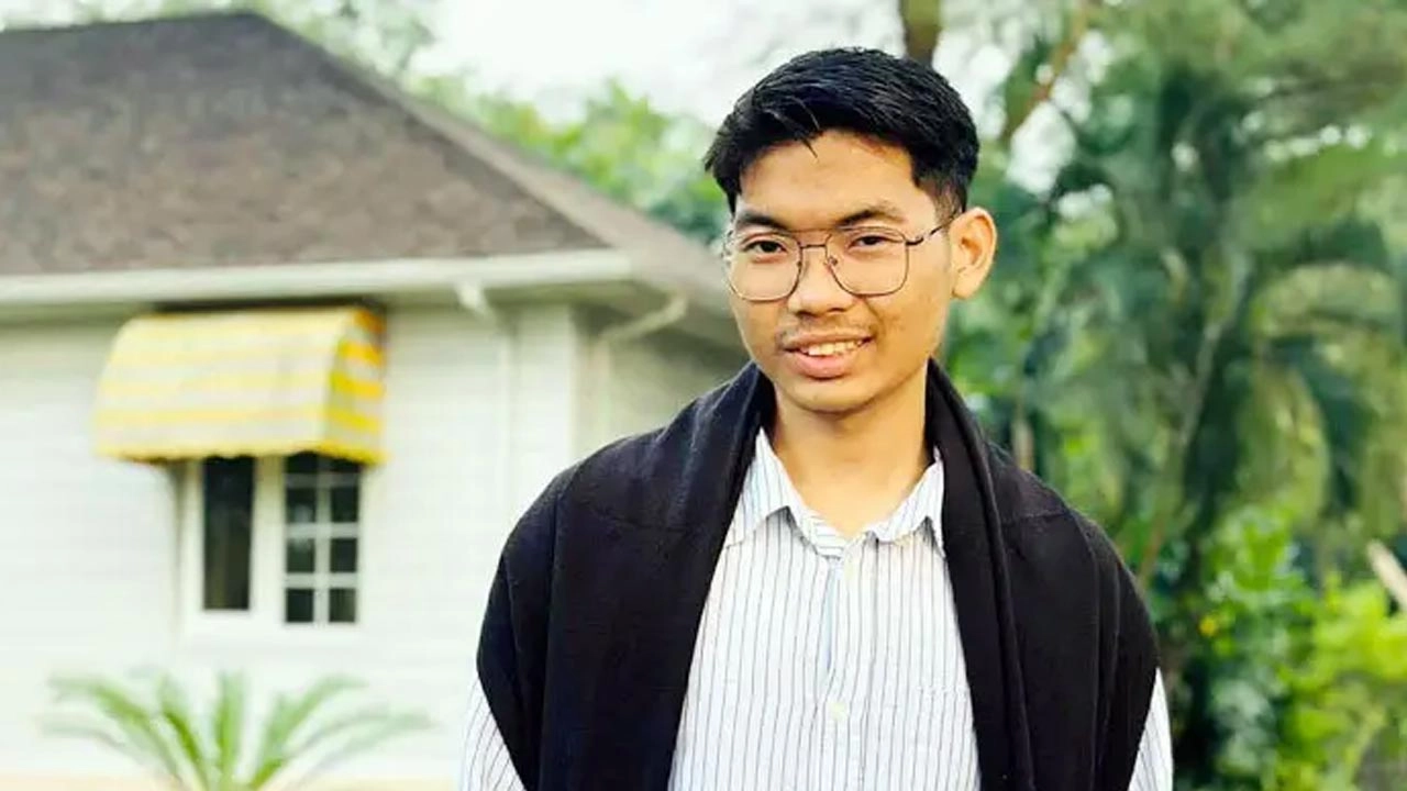 সর্বমিত্র চাকমা