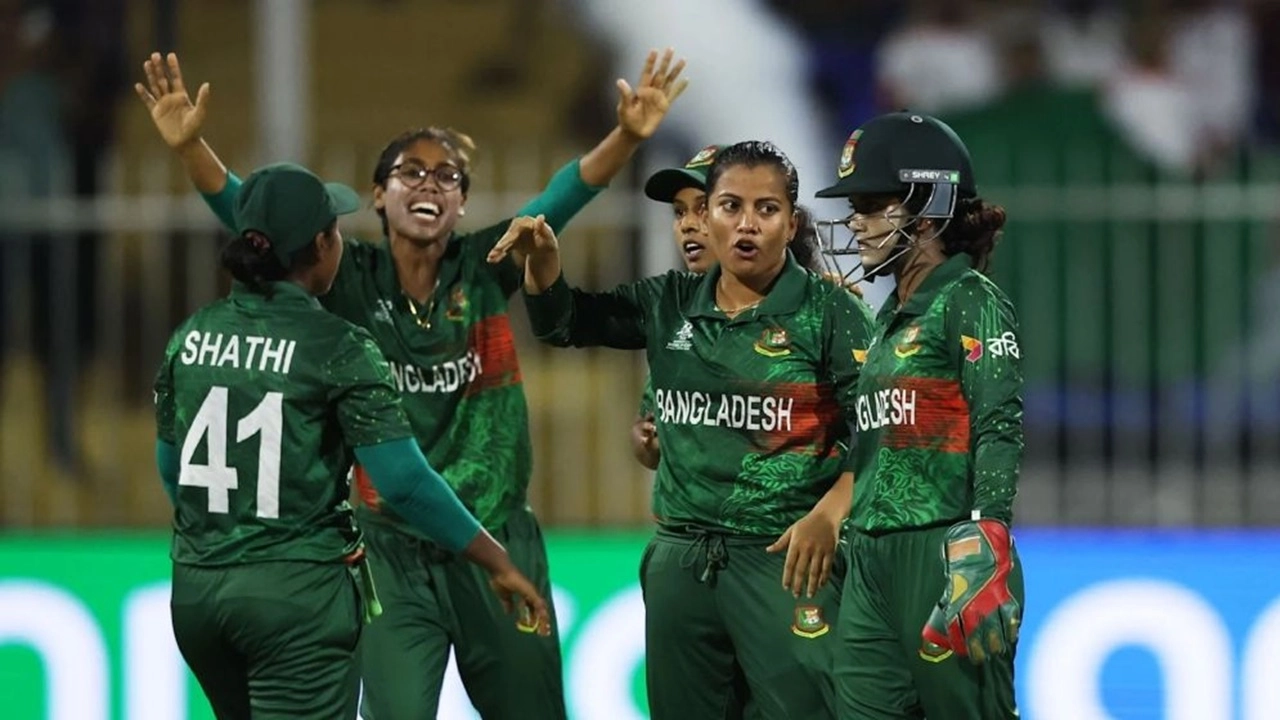 নারী ক্রিকেট দল