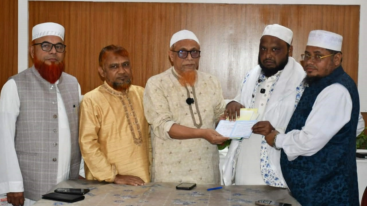 জামায়াতে যোগ দিলেন কওমি আলেম মুফতি আব্দুর রহমান রাহমানী