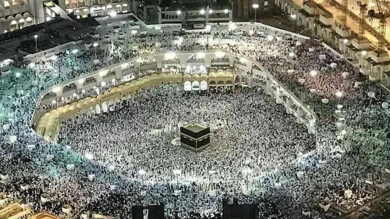 ১৮০০ বিদেশি ওমরাহ ট্রাভেল এজেন্সির চুক্তি স্থগিত করল সৌদি