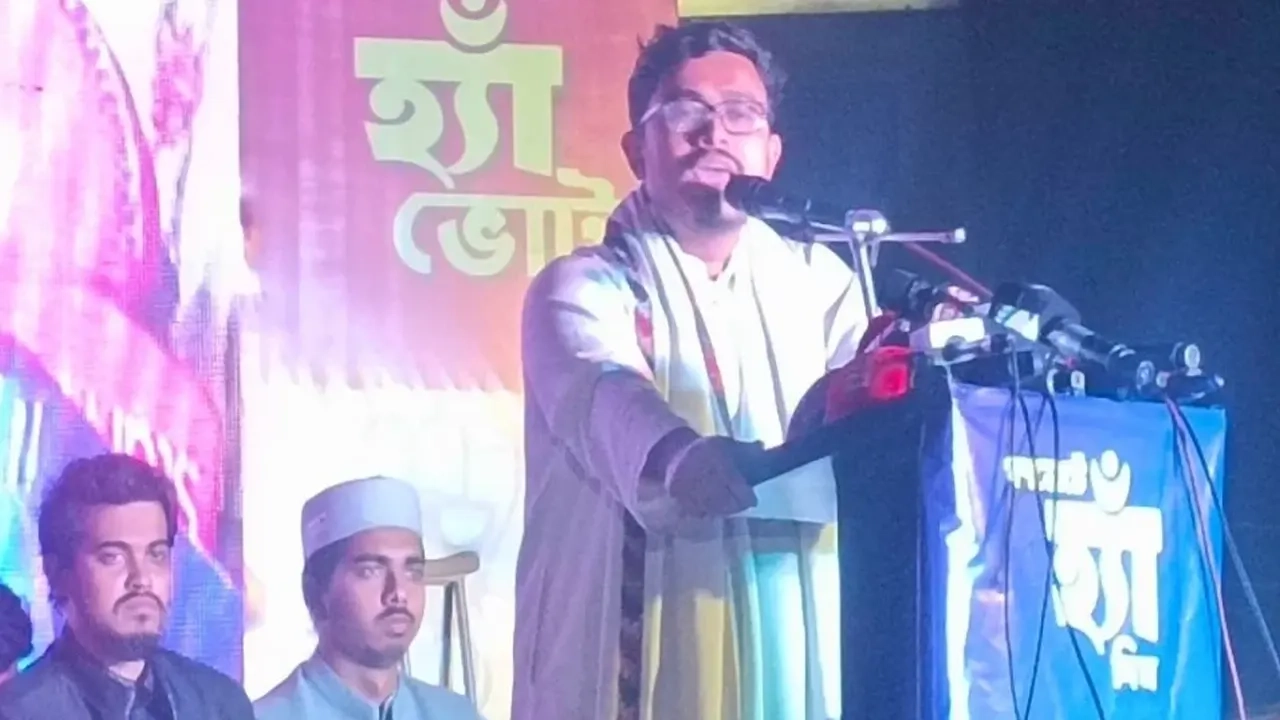 বুকে পাথর চেপে তারেক রহমান ‘হ্যাঁ’ বললেও তৃণমূলে ‘না’-এর ক্যাম্পেইন চলছে: সাদিক কায়েম