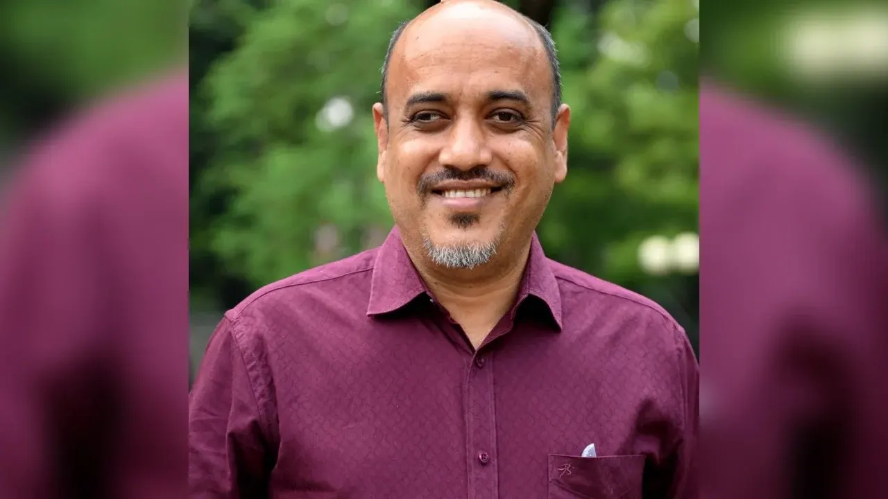 প্রধান উপদেষ্টার উপ-প্রেস সচিব আবুল কালাম আজাদ মজুমদার। ছবি: ফেসবুক থেকে নেওয়া