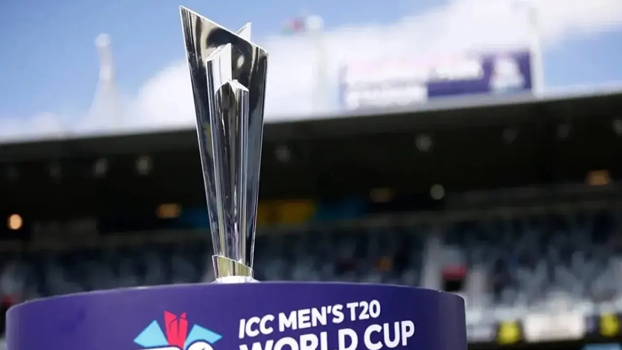 টি-টোয়েন্টি বিশ্বকাপ ট্রফি ।। ছবি: সংগৃহীত