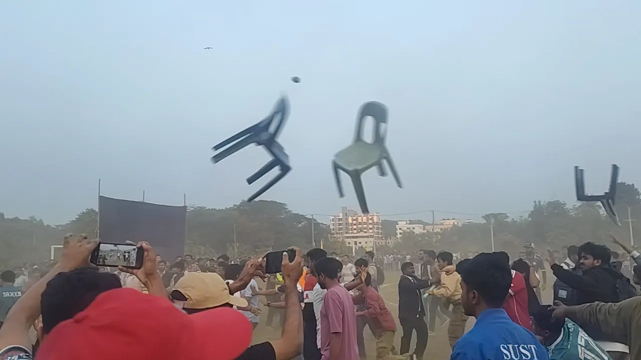 শাবিপ্রবিতে ক্রিকেট ম্যাচকে কেন্দ্র করে তুমুল সংঘর্ষ