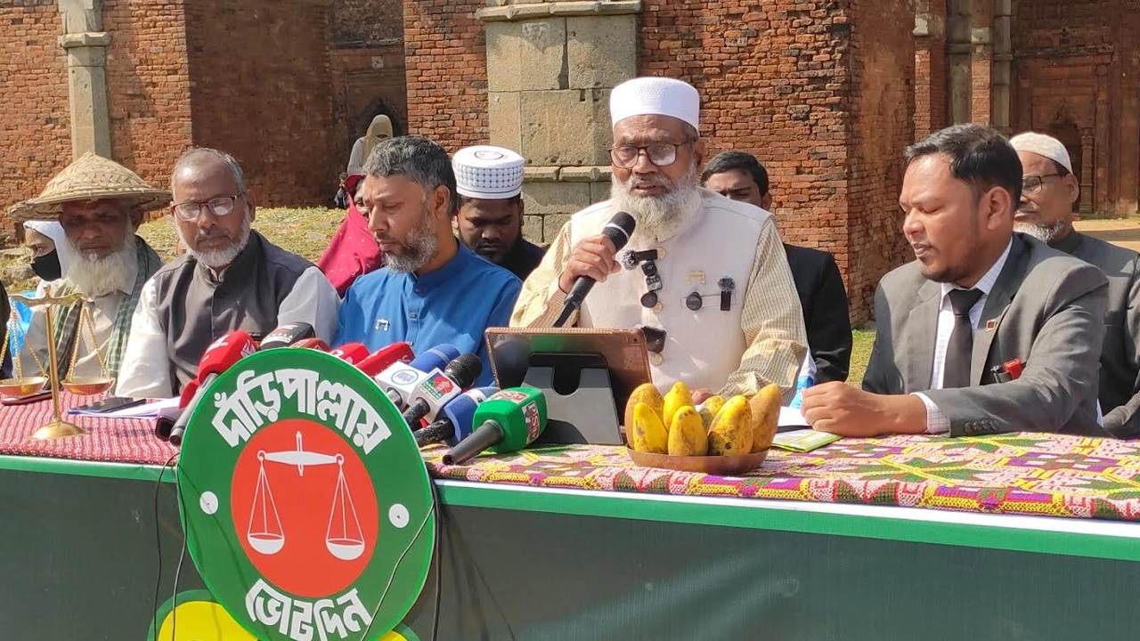 চাঁপাইনবাবগঞ্জ-১ আসনে জামায়াত প্রার্থীর নির্বাচনী ইশতেহার ঘোষণা